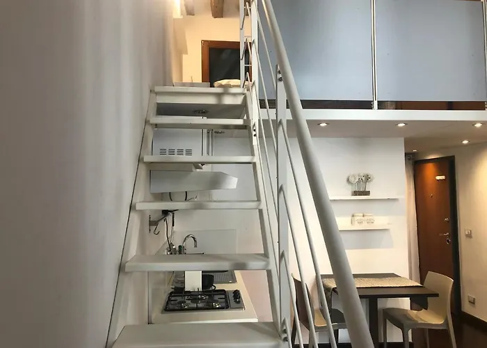 Venetian Loft House